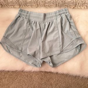 Lulu lemon hotty hot shorts size 6. The color is a mint blue/green color.
